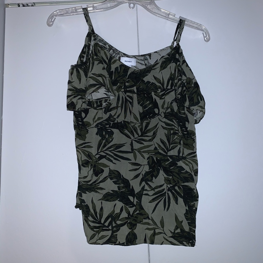 cold shoulder top